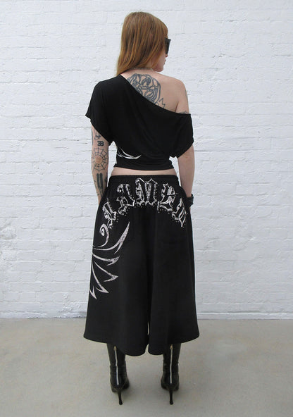 OUTLAW OVERSIZED SWEATSHORTS BLACK