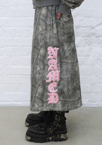 SPOILT OVERSIZED SWEATSHORTS TREE CAMO